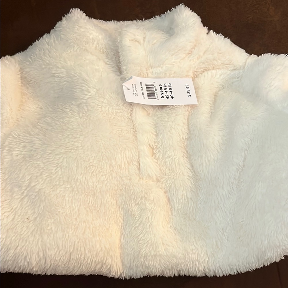 NWT Baby Gap girls size 5 fleece 1/4 button up cream pullover